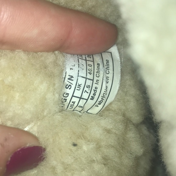 Reversible UGG boots - Picture 5 of 6